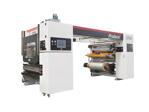 Solventsiz tek istasyonlu laminasyon makinesinin performansının, ekipman monte edildikten sonra yüksüz ve yükte hata ayıklama yoluyla tasarım gereksinimlerini karşıladığından nasıl emin olunur?